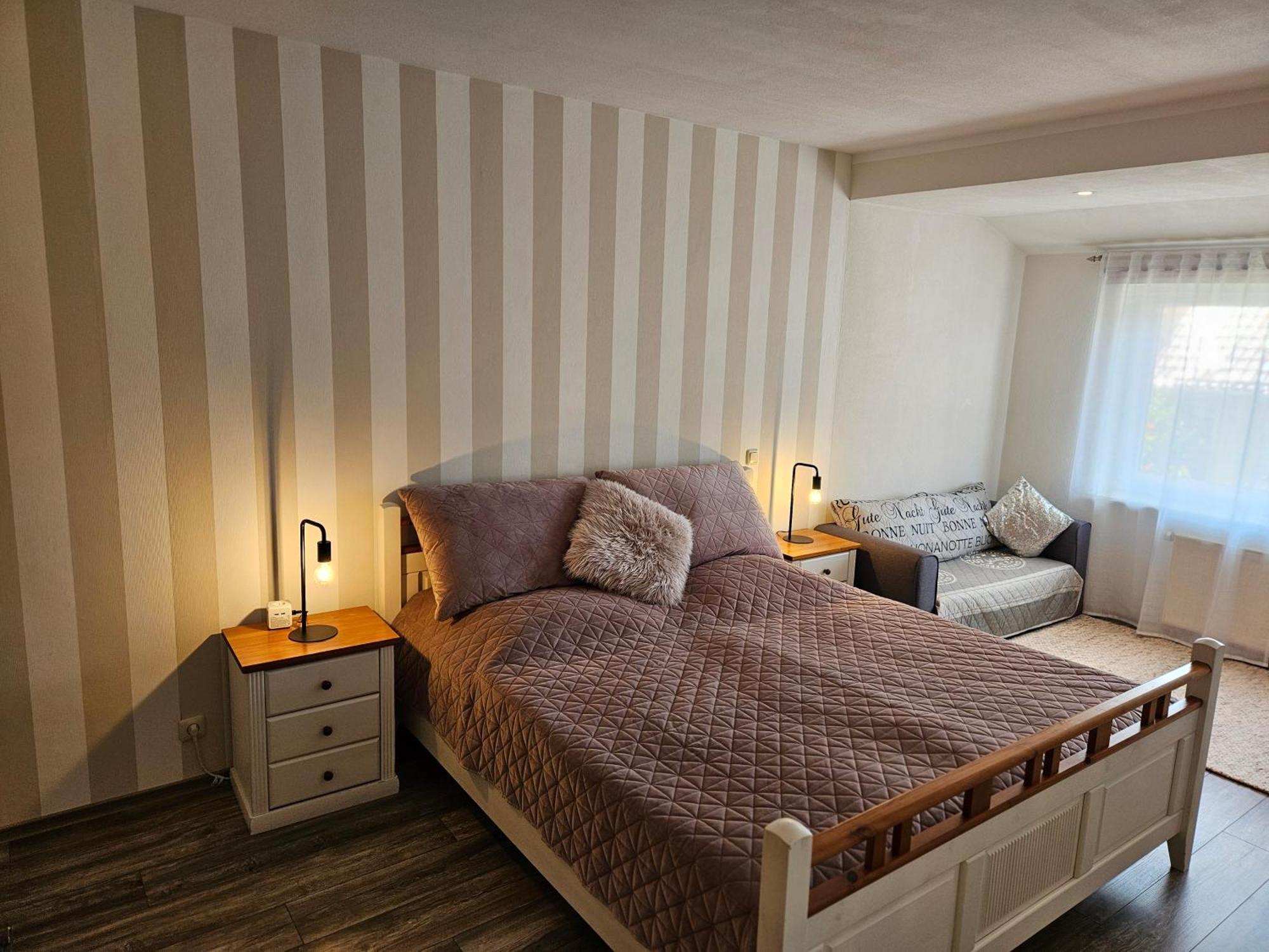 Schicke Unterkunft mit 2 Schlafzimmer, Küche, Bad Korbach Exterior foto